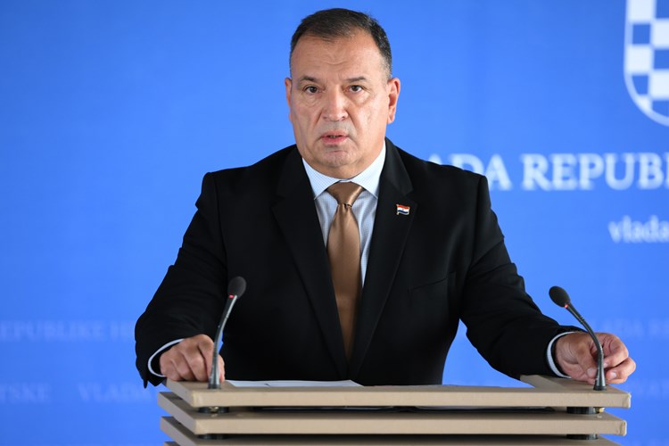 Slika /2024 SLIKE/20_09_2024_sjednica_vlade (31).jpg